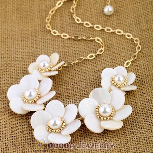Luxury Pearl And Shell Flower Brand Necklace Wholesale